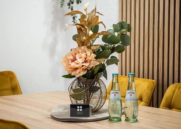 Essence I Zwei Schlafzimmer I Kueche I Parken I Waschmaschine I Smart-tv I Wlan Apartment